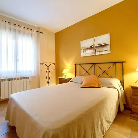 With One Bedroom In With Wifi