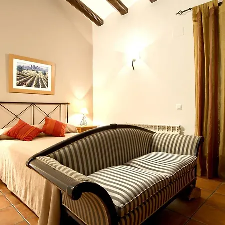 With One Bedroom In With Wifi Apartment