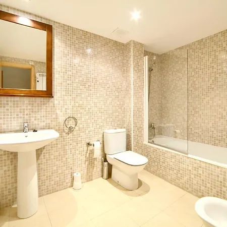 Apartment With One Bedroom In With Wifi