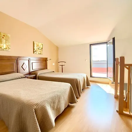 With One Bedroom In With Wifi Apartment *