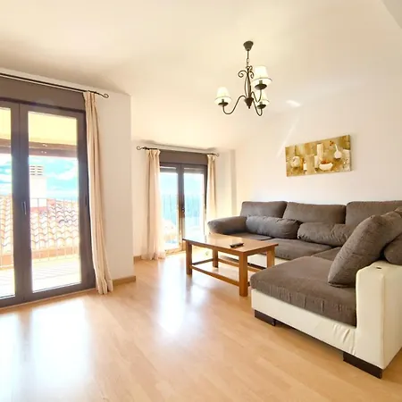 Apartment With One Bedroom In With Wifi